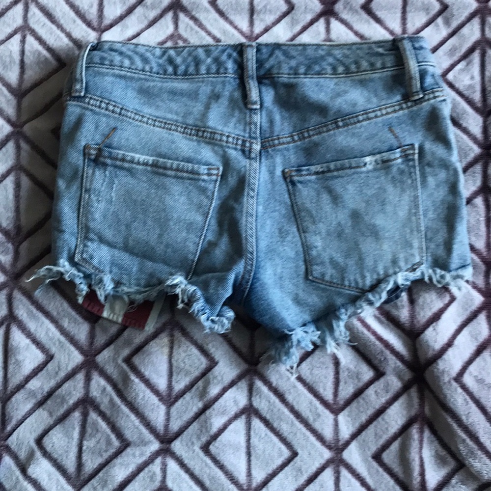 Shorts - Picture 2 of 2
